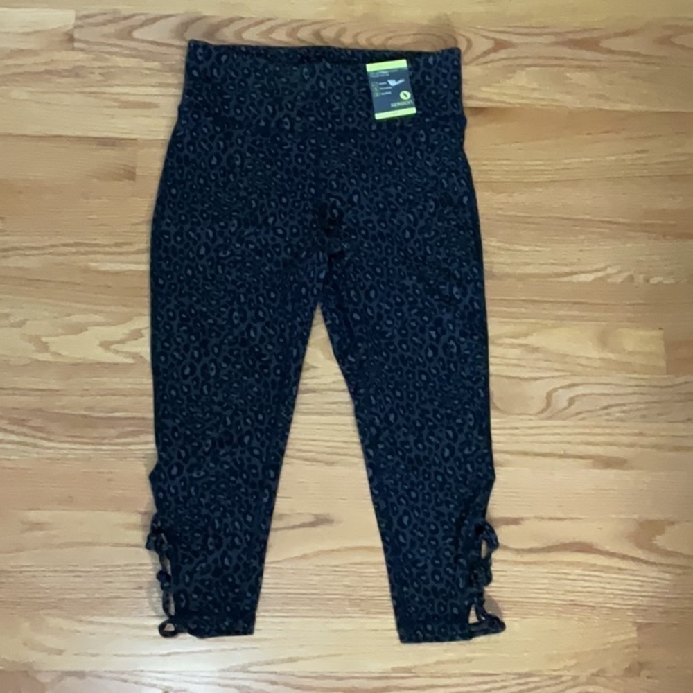 XERSION Athletic Capri